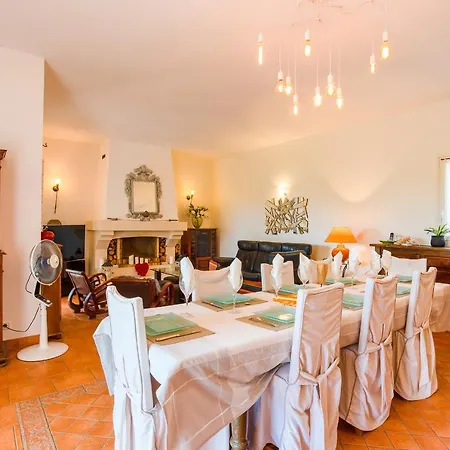 Escalinada Vi4310 By Riviera Homes וילה ניס