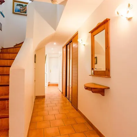 Escalinada Vi4310 By Riviera Homes * ניס